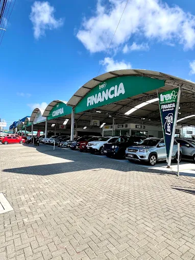 Fachada Trevo Auto Shopping